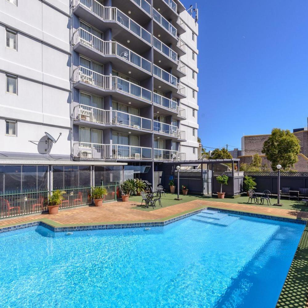 Highpoint International Hotel Gladstone Exterior photo